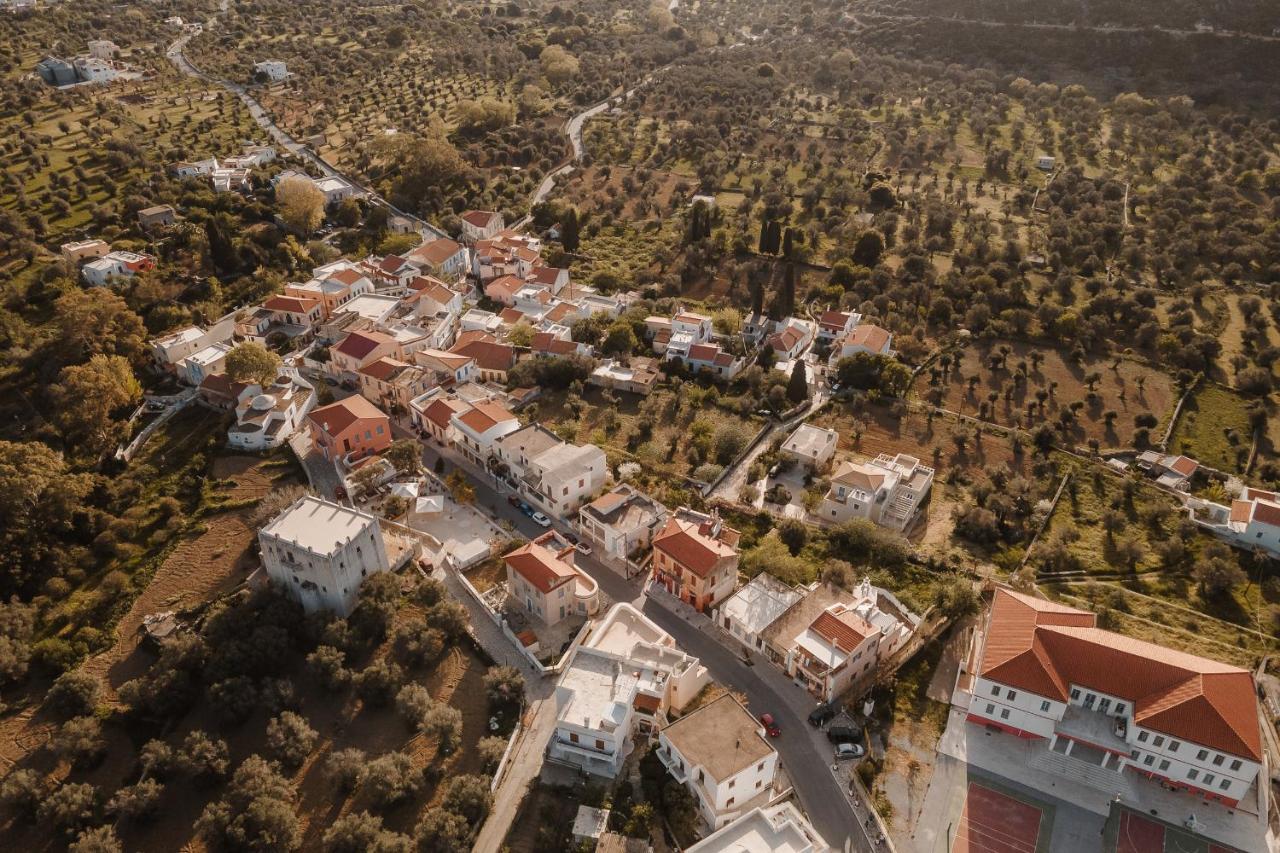 Cozy & Peaceful Apartment In Chalki Khalkíon Exterior foto